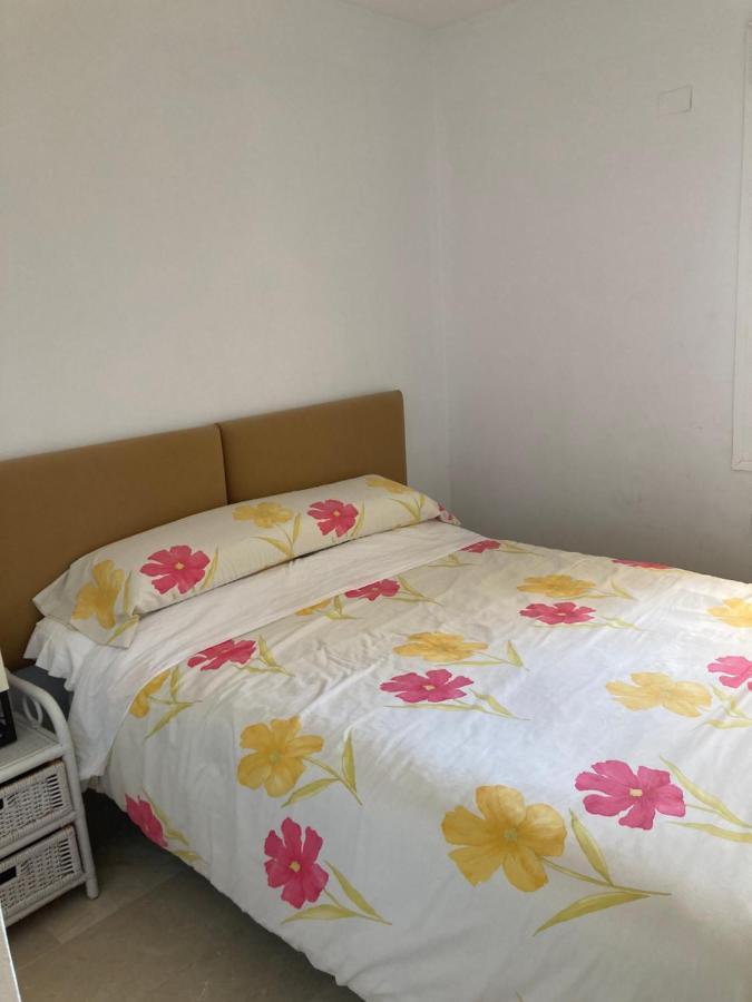 El Mirador De Bermuda Beach Apartment เอสเตโปนา ภายนอก รูปภาพ